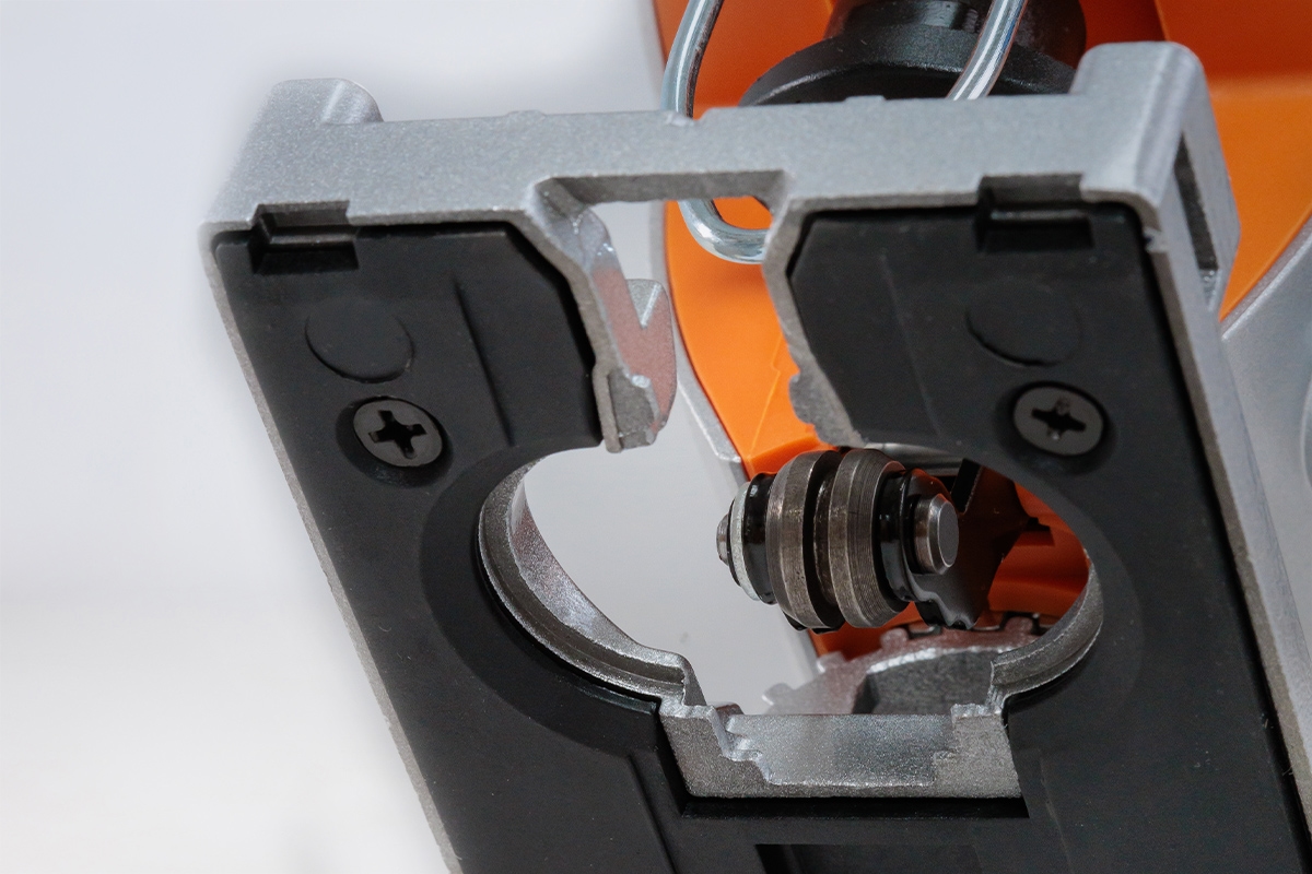 6864737fe98047d4e3bc045e