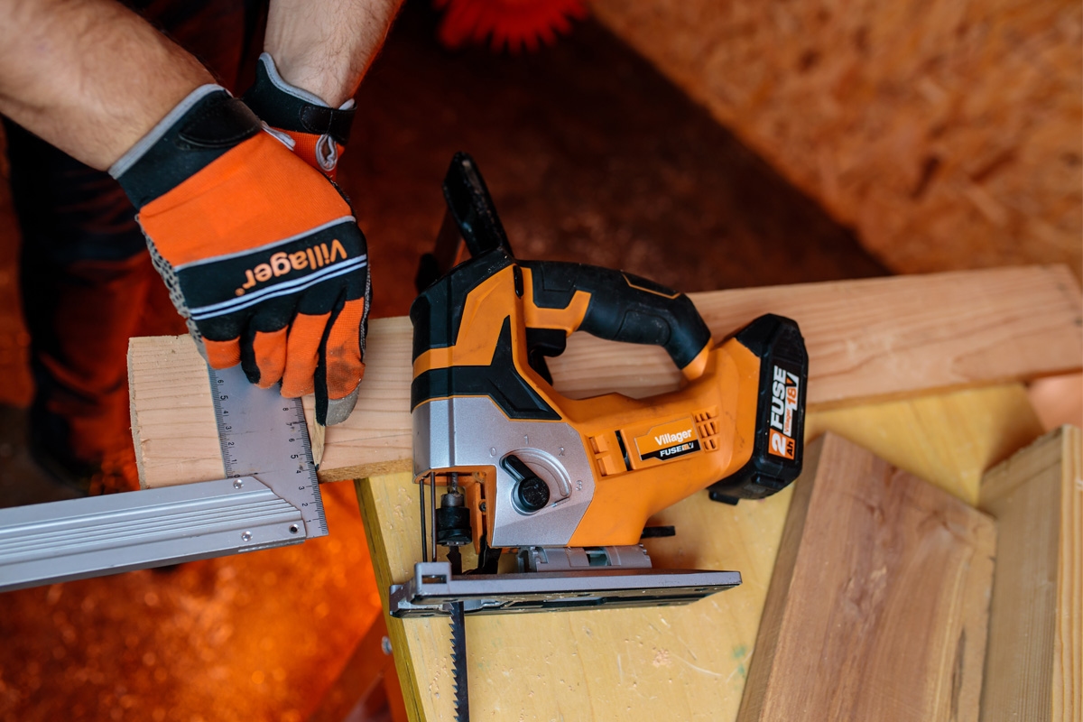 6864737fe98047d4e3bc0475