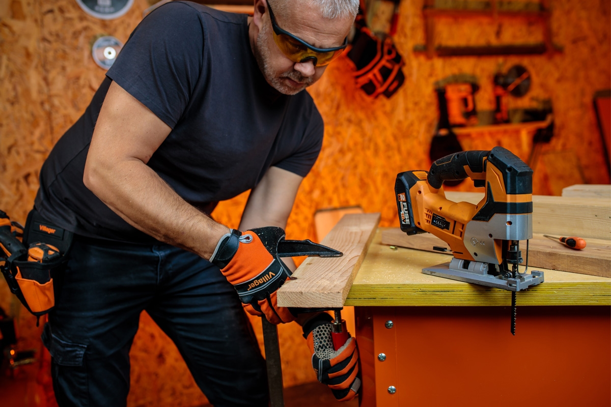 68647380e98047d4e3bc0484