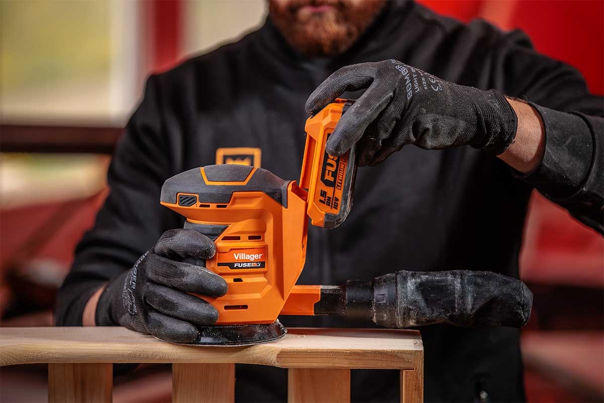 6864738de98047d4e3bc0bbb