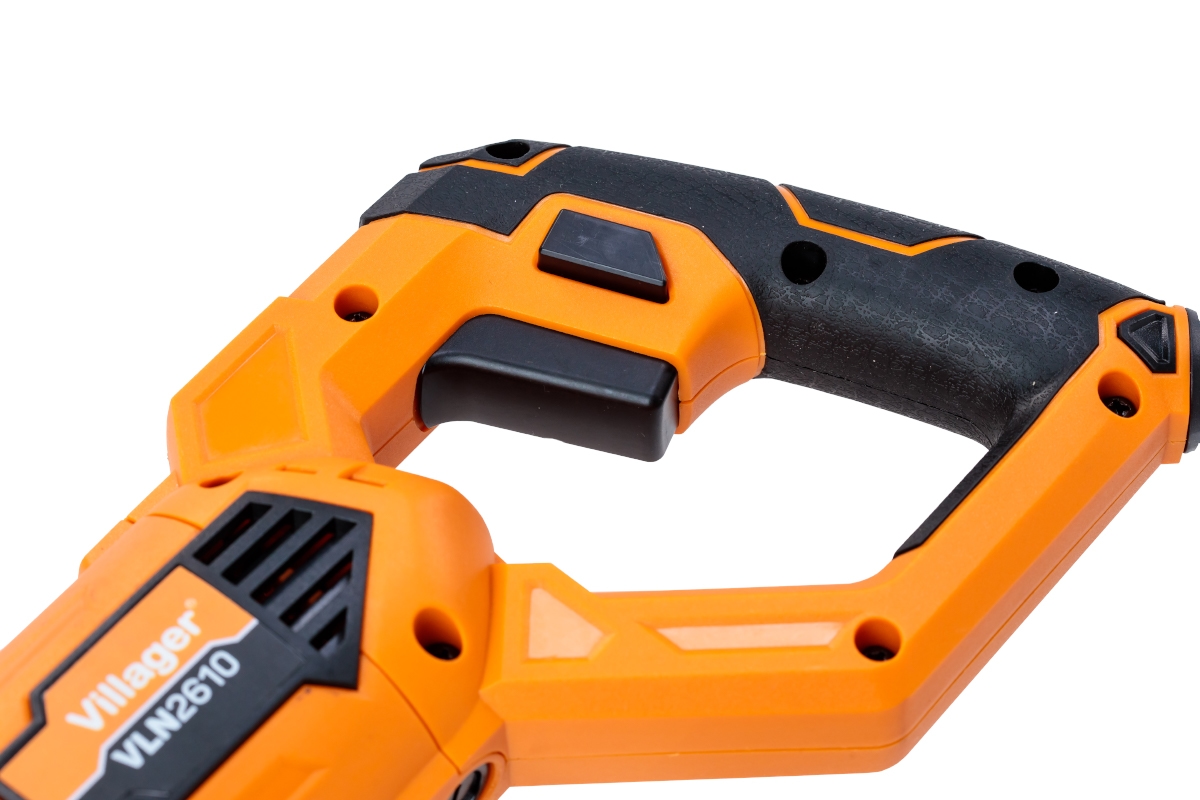 686473a1e98047d4e3bc18e9