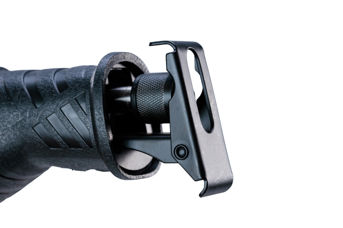 686473a1e98047d4e3bc18f6