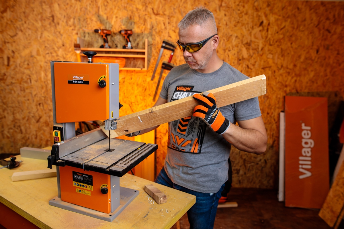 68647463e98047d4e3bcc5bd