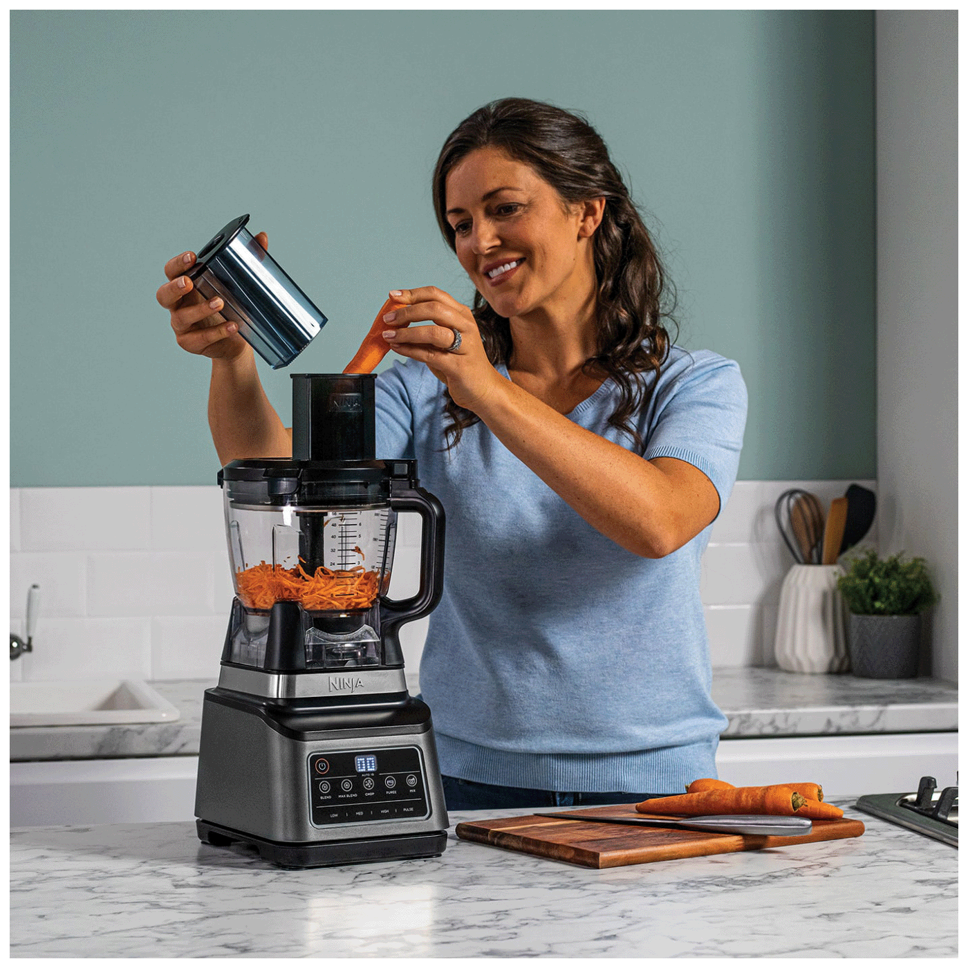 6881660c40ae372f1aba3991