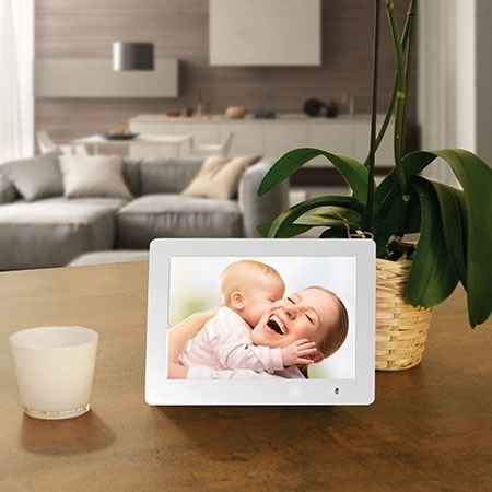 0084549_mediacom-digitalni-okvir-za-slike-m-pfs8w