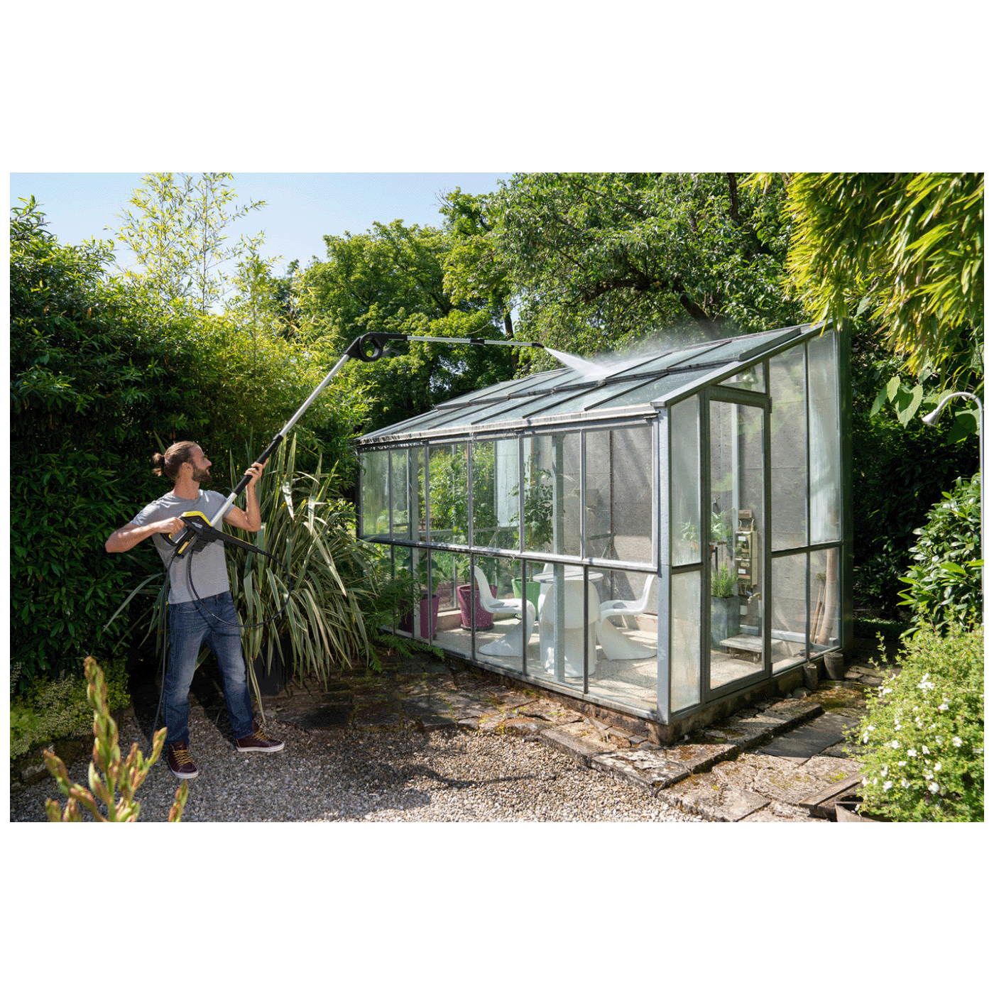 68f9844da40d8e9672df498f