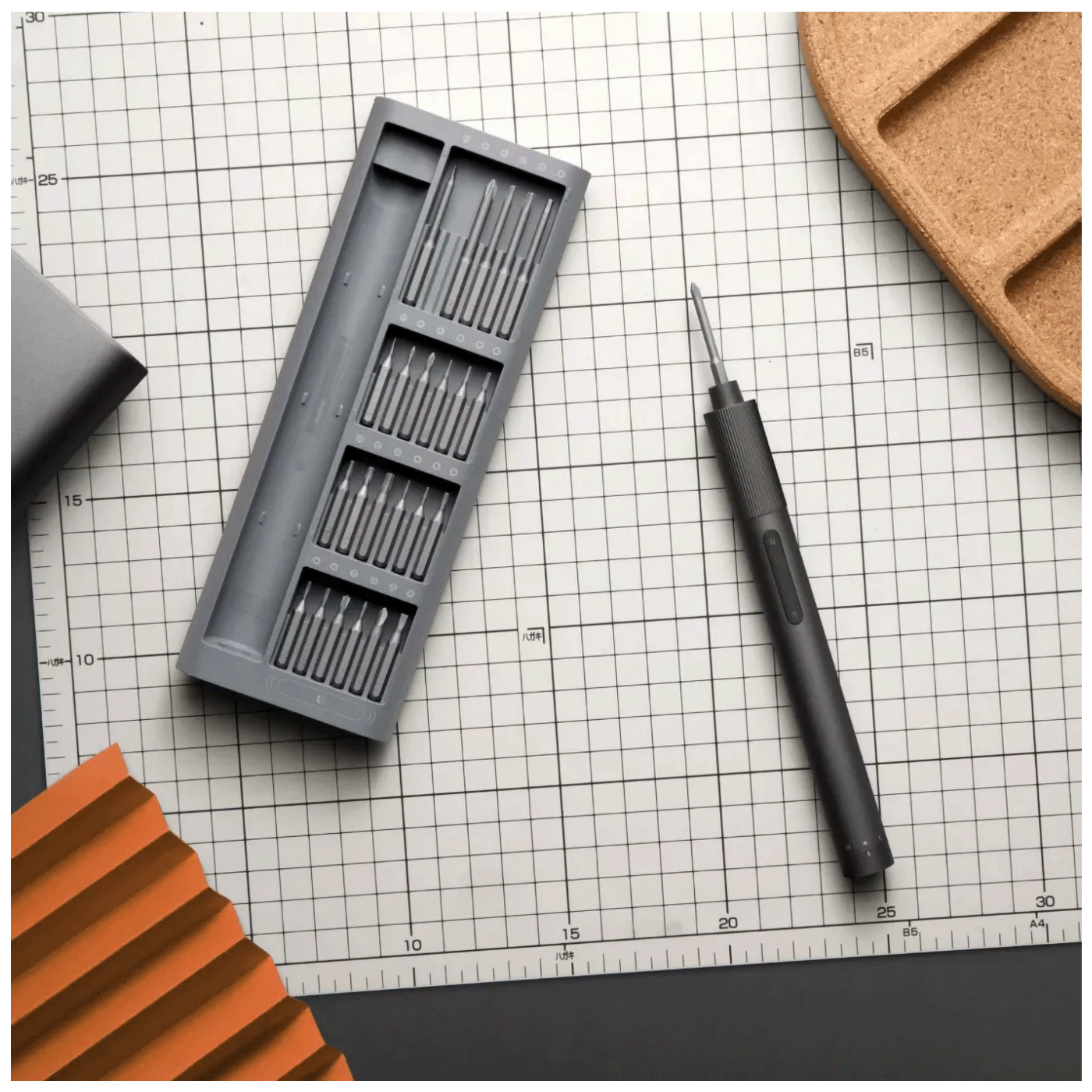 6993ce4bb35ecdeacccc4a26